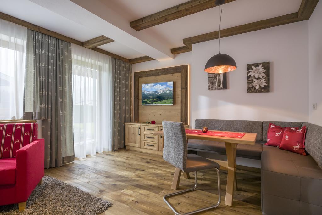Landhaus Bergmoment - Adults Only Елмау Екстериор снимка
